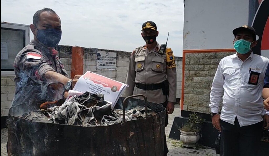 Ratusan Lembar Surat Suara Dimusnahkan Jelang Pilkada Kota Blitar