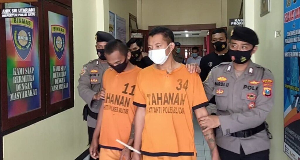 Usai Cekoki Miras, 2 Pemuda di Blitar Rudapaksa Pelajar SMP