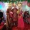Pria di Musi Banyuasin (Muba) Sumsel berfoto bersama dua pengantin perempuannya (IST)