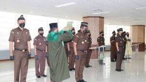 Kejari Bangka Barat Ikuti Pelantikan dan Pengambilan Sumpah Timsus HAM