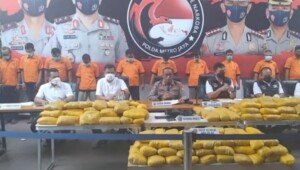 Ini Wajah 10 Tersangka Pemilik 202 Kg Sabu Jaringan Timur Tengah