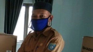 PJ Kades Puput Setuju Karaoke Karsono Ditutup