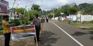 Sinergitas TNI-Polri Imbau Masyarakat Rancah Patuhi 3M Cegah Penyebaran Covid-19