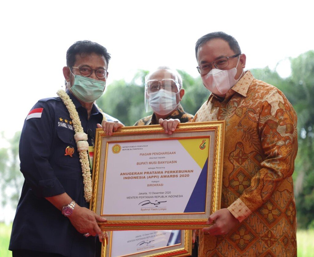 Aspal Karet Muba Diganjar Penghargaan Menteri Pertanian