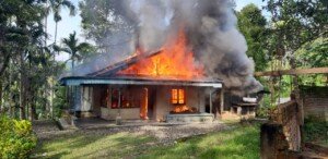 Akibat Arus Pendek, Rumah Warga Tanah Datar Dilalap Si Jago Merah