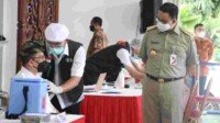 Gerakan Vaksinasi Covid-19 dI DKI Jakarta, Gubernur Anies Baswedan Imbau Tetap Disiplin Protokol Kesehatan Setelah Divaksin