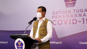 Doni Monardo Menduga Terpapar Covid-19 Saat Makan Bersama