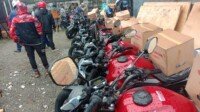 PTD Tibar Bagikan Sepeda Motor untuk 22 Kampung di Nabire