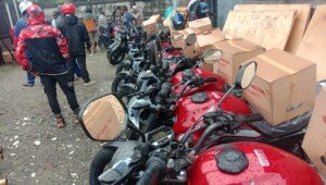 PTD Tibar Bagikan Sepeda Motor untuk 22 Kampung di Nabire