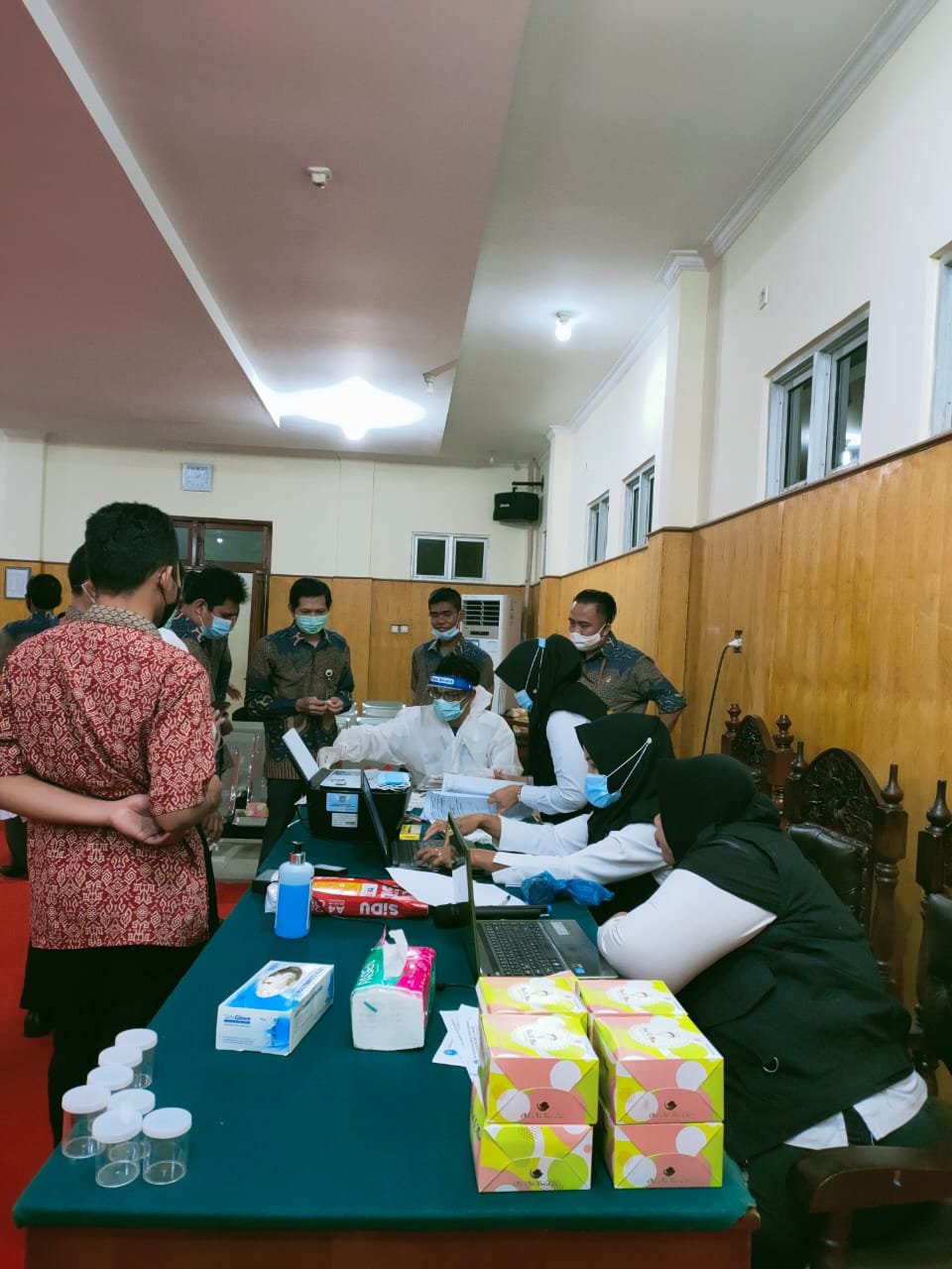 Pegawai PN Lahat di tes urine untuk mengantisipasi adanya penyalahgunaan narkoba
