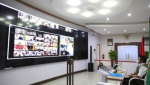 Herman Deru: Tidak Ada Alasan Menolak Vaksinasi