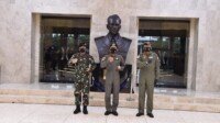 Panglima TNI Hadiri Penyematan Wing Kehormatan Penerbang TNI AU Kepada Kapolri