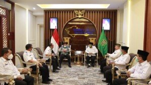 Herman Deru: Keberadaan Asperindo Diharapkan Mampu Menyerap Tenaga Kerja Lokal