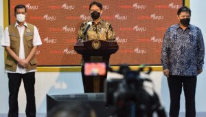 Menkes Sebut Vaksinasi Covid-19 akan Dimulai Pekan Depan