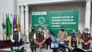 Pemprov Jabar Siapkan 11 Ribu Vaksinator