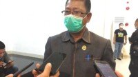 RDP yang Dilakukan Pimpinan DPRD Mamuju Berlangsung Ricuh