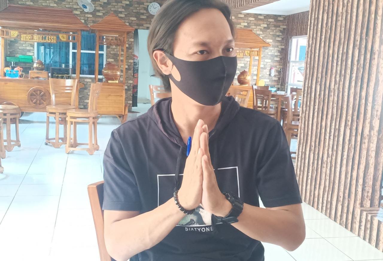 Humas Ponpes Al-Baghdadi Gus Iqbal Jamalulail di Karawang Jawa Barat (Aep / Mattanews.co)