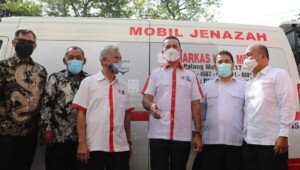 PMI Medan Terima Bantuan Mobil Jenazah