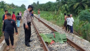 Pria di Tebingtinggi Tewas Terlindas Saat Tidur di Rel Kereta Api