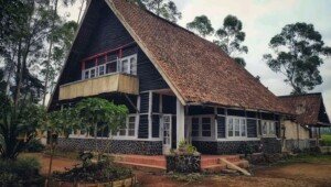 Begini Kondisi Asli “Rumah Pengabdi Setan” Film Horor Terseram di Indonesia