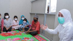 Temui Fitri, Dua bocah Penderita Thalassemia Minta Diboyong ke RS