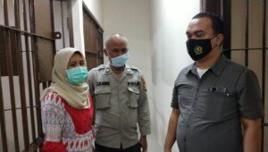 Isteri Pelaku Penculik Andi Diamankan ke Polsek IB II