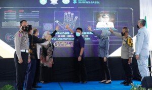 Pertama di Indonesia, Herman Deru Launching Stiker Hologram Tanda Lunas Bayar Pajak Kendaraan Bermotor