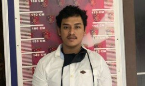 Karena Dit@nt@ng B3rkel@hi, Taufik Hab!si Ny@wa Wanto dengan T3bas@n P3dang