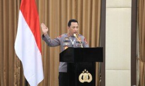 Kapolri Lantik 8 Pati, Komjen Agus Andrianto Sebagai Kabareskrim