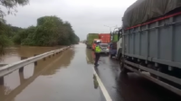 Tak Hanya Pemukiman, Sejumlah Ruas Tol di Jabodetabek Terendam Banjir