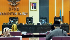 5 Fraksi DPRD Kabupaten Blitar Tanggapi LKPJ Bupati Blitar Tahun 2020