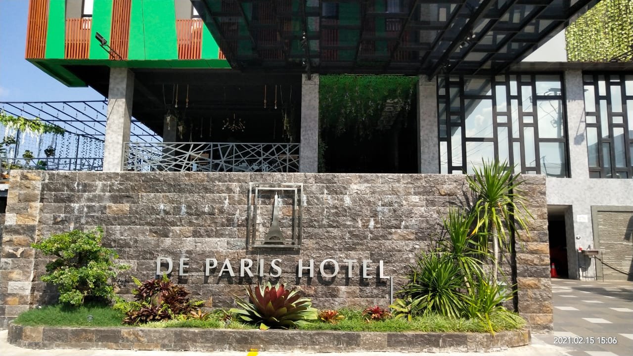 De Paris Hotel di Kota Medan Sumut diduga belum membayar pajak dan mengurus izin operasional (Tison Sembiring / Mattanews.co)