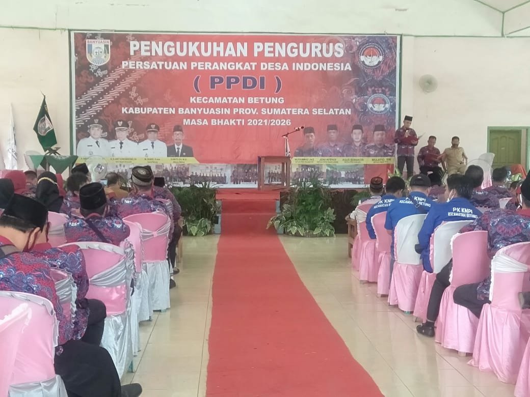 Pengukuhan pengurus baru PPDI Kecamatan Betung Banyuasin Sumsel (Nasir / Mattanews.co)