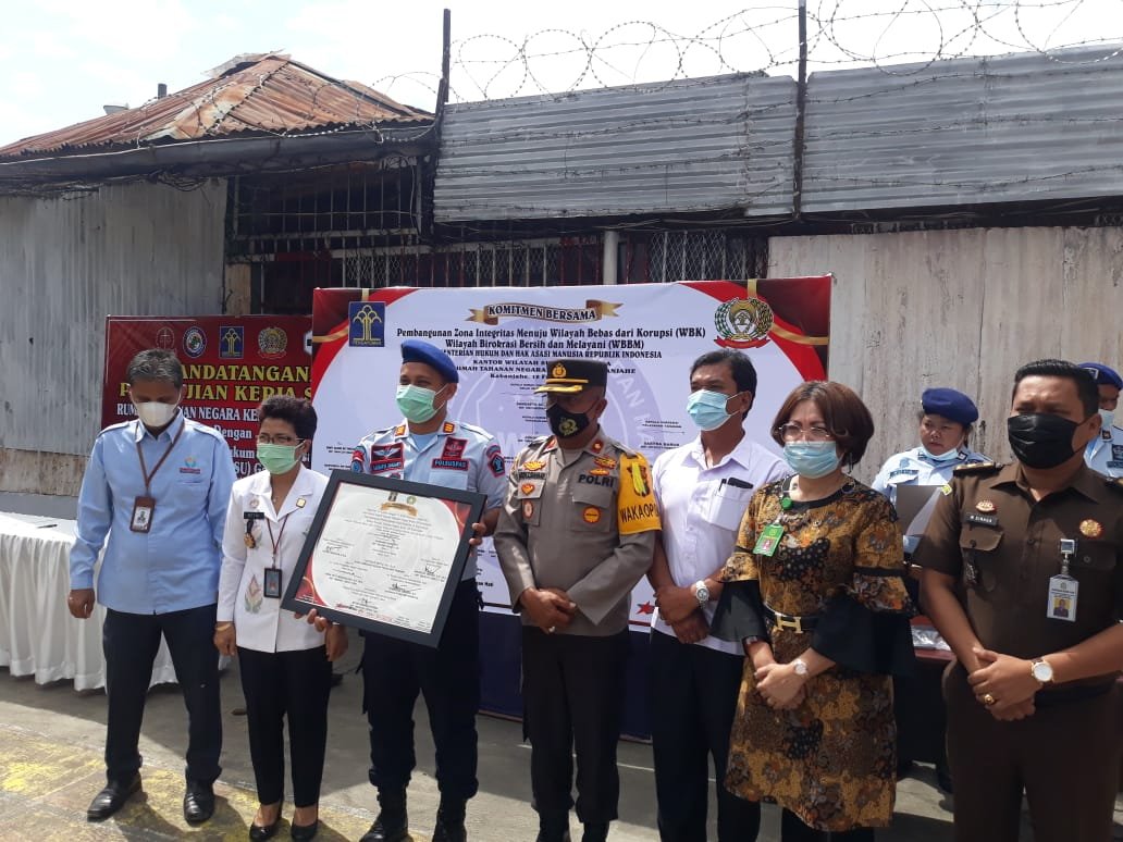 Deklarasi Janji Kinerja & Pembangunan Zona Integritas (ZI) bagi jajaran KemenkumHAM di Rutan Kelas II B Kabanjahe Karo Sumut (Tison Sembiring / Mattanews.co)