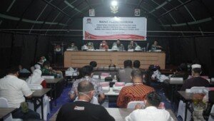 Sah.! Tina-Ado di Tetapkan Oleh KPU Mamuju Sebagai Bupati dan Wakil Bupati Mamuju Terpilih 2021