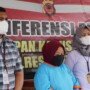 Kapolres Cianjur, AKBP Mochamad Rifai, S.I.K., M.Krim saat konferensi pers kasus korupsi dana desa.