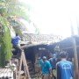 Rumah rusak akibat diterpa angin kencang di Ciamis Jabar (Kayan / Mattanews.co)