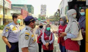 Dishub DKI Jakarta Sediakan Bus Sekolah Untuk Antar Lansia Divaksinasi