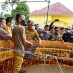 PT. Priamanaya Group dan Bupati Lahat Panen Raya Ikan Lele