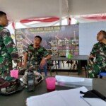 Pasi Teritorial Satgas TMMD Kapten Suherman Beri Arahan ke Satgas di Poskotis