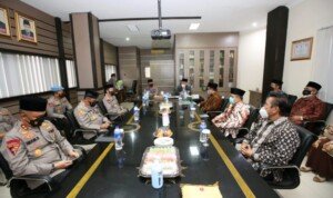 Silaturahmi ke Persis, Kapolri Minta Masyarakat Hilangkan Polarisasi dan Bersatu Membangun Bangsa