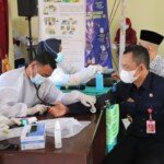 Pelayanan Publik Lambar Jalani Vaksinasi Tahap II