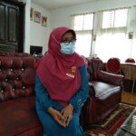 Sosok Kepala SMAN Sungayang yang Peduli Pendidikan Anak Didiknya