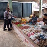 Cek Kamtibmas, Bripka Pahmi Tinjau Pasar Muara Siau Merangin