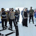 Bupati Cellica dan Kapolda Jawa Barat Pantau Langsung Pelaksanaan Vaksinasi di Karawang