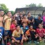 Walikota Prabumulih Ridho Yahya saat Berfose dengan Para Pemain Sepak Bola