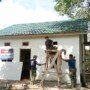 Rumah Ibu Sopiah Mulai Dipasang Fentilasi/Loster