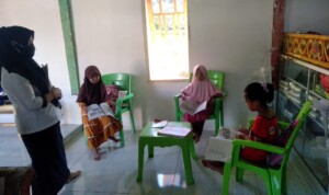 Sukseskan Program Pemkab Mamuju “TAKI MI’GURU”, Guru SDN Salletto Lakukan Belajar Luring
