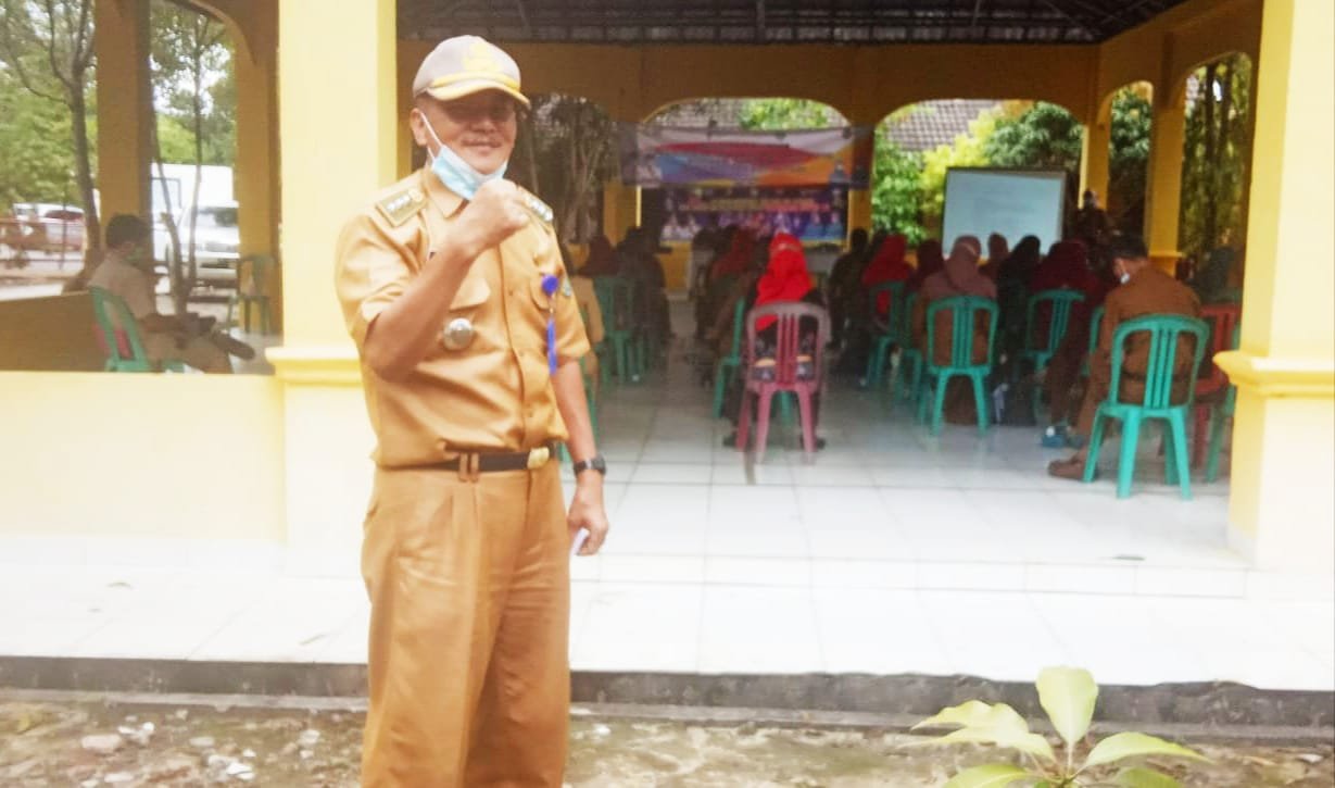 Camat Cambai H. Mat Zainal S.Ag MM