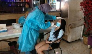 Puluhan Karyawan Rakey Spa Palembang Ikuti Rapid Test Antigen